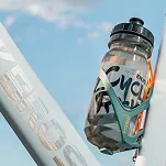 Koszyk na bidon Rockbros Road to Sky z łyżką do opon - niebiesko-pomarańczowy - 4