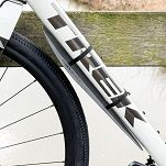 Błotnik przedni Mucky Nutz Gut Fender - reflective - 2