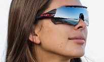 Okulary TIFOSI ALLIANT black red (3szkła Smoke 15,4% transmisja światła, AC Red, Clear) - 5