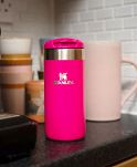 Najlżejszy kubek termiczny Stanley Aerolight Transit Mug 0,35 L - Pink Vibes - 4