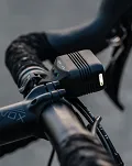 Lampka przednia Knog Blinder Road 600 - 3