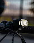 Lampka przednia Knog Blinder Road 600 - 2