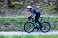 Damska kurtka sportowa Rogelli VIVID z oddychającymi plecam - 6