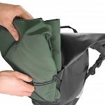 Wozinsky wodoodporna torba rowerowa sakwa na bagażnik 25l czarny WBB24BK - 16