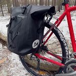 Wozinsky wodoodporna torba rowerowa sakwa na bagażnik 25l czarny WBB24BK - 13