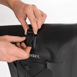 Wozinsky wodoodporna torba rowerowa sakwa na bagażnik 25l czarny WBB24BK - 19