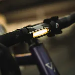 Lampka przednia Knog Plus czarna - 2