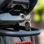 Siedzenie na bagażnik Urban Iki Junior SET key lock - black/inaho - 6