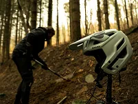 Kask Bluegrass Jetro MIPS - smoky coral glossy - 5