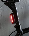 Lampka tylna Knog Plus czarna - 3