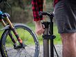 Pompka podłogowa Blabkburn Chamber Tubeless Floor Pump - 18