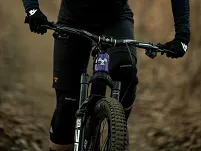 Ochraniacze na kolana Bluegrass Aura Knee - 13