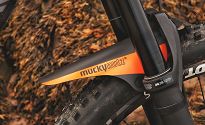 Błotnik przedni Mucky Nutz Face Fender - black - 6