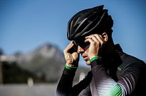 Ultralekki kask rowerowy Rogelli TECTA czarny - 20