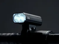 Lampka przednia BBB NanoStrike 700i - 10