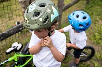 Kask dla najmłodszych MET Hooray MIPS - dusted green - 15