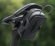 Multifunkcyjna torba podsiodłowa z uchwytem na bidon Rockbros P010 - black - 6