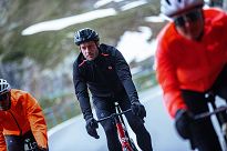 Ultraodporna rowerowa kurtka przeciwdeszczowa Rogelli DISTANCE na obfity deszcz, czarna - 6