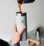 Najlżejszy kubek termiczny Stanley Aerolight Transit Mug 0,47 L - Cream Metallic - 7