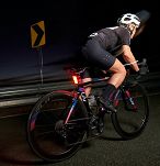 Lampka tylna  Knog Blinder V Traffic - tył - 10