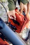 Torba na widelec Ortlieb Fork-Pack Plus 5,8L - salsa dark chili - 12