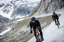Ultralekka kurtka rowerowa Rogelli CADENCE bez ocieplenia, ciemnoniebiesko-czarno-odblaskowo żółta - 10