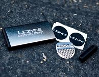 Łatki do dętek LEZYNE METAL KIT pudełko 6xłatki samoprzylepne, tarka, 1xłatka do opony - 2
