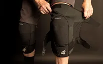 Ochraniacze na kolana Bluegrass 3STRAPS Knee - 8