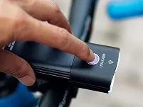 Lampka przednia Gaciron V9DP–2000 lm - 20