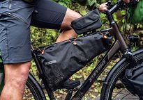 Torebka na ramę Ortlieb bike packing Fuel-Pack - dark sand - 13