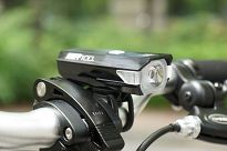 Lampa przednia CatEye AMPP 100 HL-EL041RC - 3