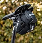 Torebka podsiodłowa LEZYNE CADDY  M + zestaw kluczy - 2