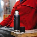 Bestsellerowy termos Stanley Adventure To-Go Bottle 1L black - 5