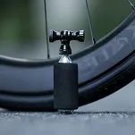 Pompka CO2 Rockbros TG-C8006 - black - 9