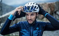 Lekka kurtka softshell Rogelli RADIUS z oddychającymi panelami na lekką zimę, ciemnoniebieska - 9