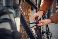 Szekla składana AXA Fold Lite 100 Code - 11