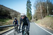 Damska kurtka zimowa Rogelli Essential, czarna - 7