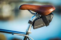 Torebka podsiodłowa BLACKBURN GRID SMALL REFLECTIVE 0,5L - 3