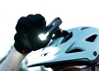 Lampa rowerowa przednia CatEye AMPP 800 HL-EL088RC - do montażu na kask - 3