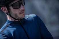Bluza rowerowa Rogellii CORE z oddychającymi bokami, ciemnoniebieska - 8