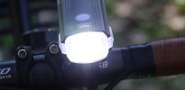 Lampa rowerowa przednia CatEye AMPP 2200 HL-EL2200RC - 2