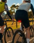 Lampa tylna pod siodełko - Knog Blinder Link Saddle - 7