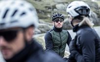 Zimowa kurtka rowerowa z syntetycznym pierzem Rogelli WADDED 2.0 o hybrydowej konstrukcji, khaki-czarna - 11