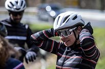 Ultralekki kask rowerowy Rogelli CUORA z matową powierzchnią biały - 8