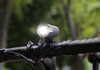 Lampa rowerowa przednia CatEye HL-NW100RC SYNC CORE - 2