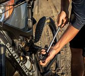 Pompka rowerowa do amortyzatorów TOPEAK POCKET SHOCK DXG XL - 4