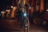 Lampa przednia AXA Nxt 45 E-bike 6-12V - 14