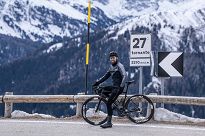 Mocno ocieplona kurtka zimowa Rogelli FREEZE, czarno-szara - 6