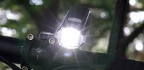 Lampa rowerowa przednia CatEye AMPP 400S HL-EL084SRC - 2