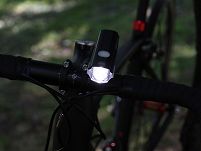 Lampa rowerowa przednia CatEye AMPP 400S HL-EL084SRC - 8